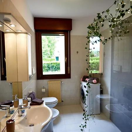 Апартаменты Rifugio Accogliente E Sereno Con Giardino Privato *