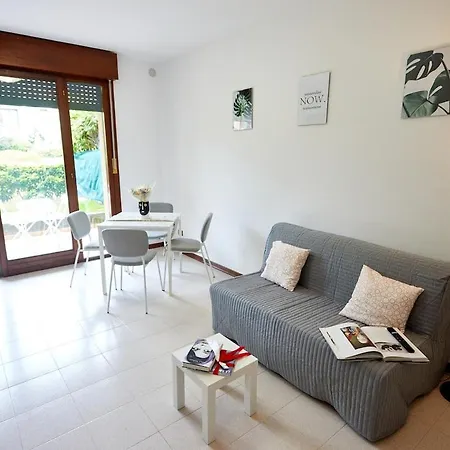 Апартаменты Rifugio Accogliente E Sereno Con Giardino Privato