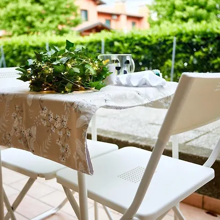 Апартаменты Rifugio Accogliente E Sereno Con Giardino Privato